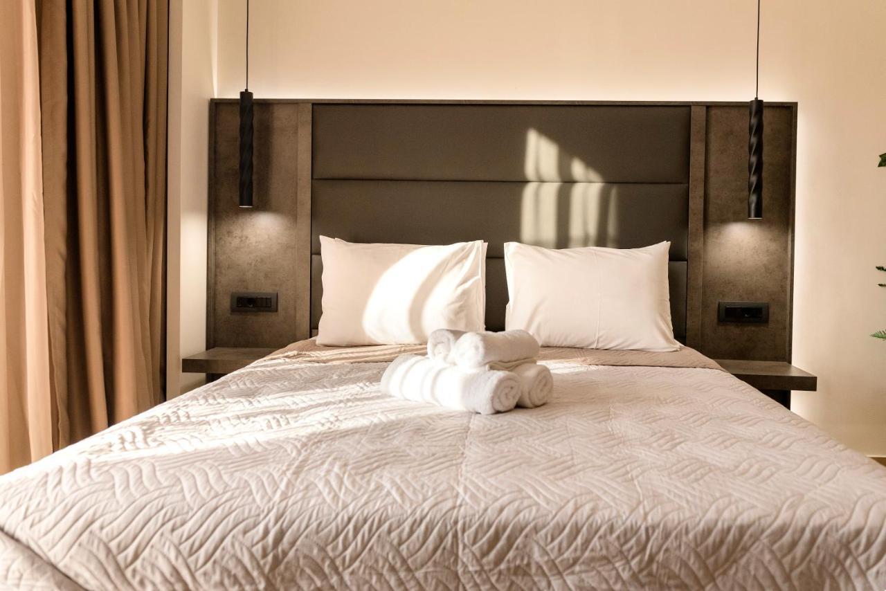 Megusta Suites Theológos Exteriör bild